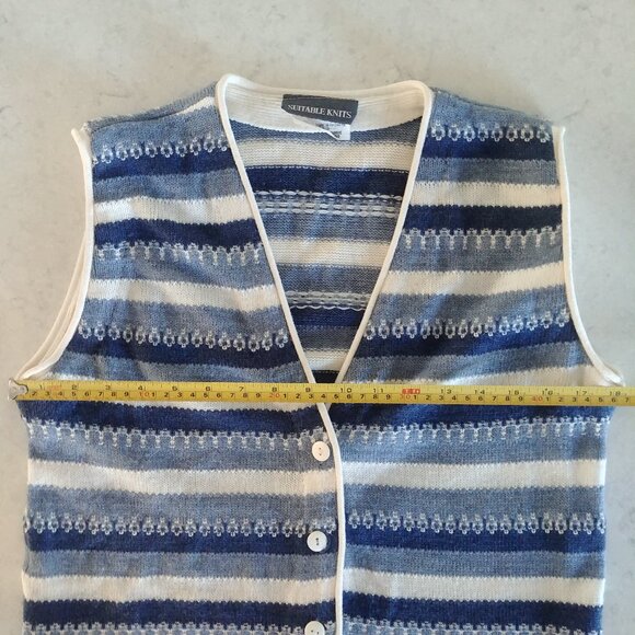 Vintage made in Canada button down blue white striped sweater vest Small - Picture 13 of 16